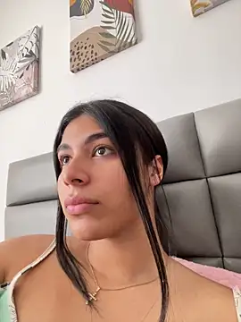 IsabelleFoxx  online show from 02-21-26, 05:04