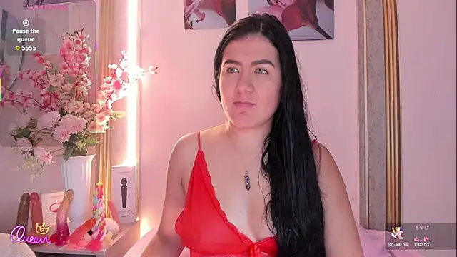 scarlet fostt  online show from 07-11-26, 12:05