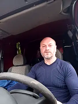 traigl online show from 02-12-25, 06:51