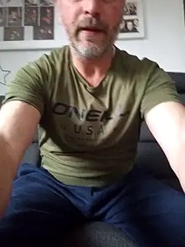 traigl online show from 12-24-24, 01:28