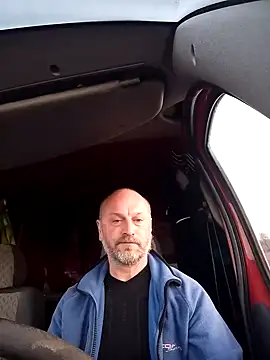 traigl online show from 02-18-25, 06:15