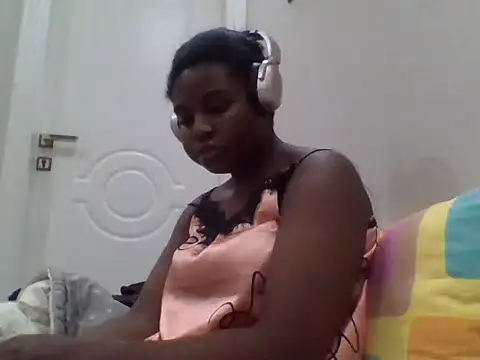 queenzuena online show from 07-01-26, 09:59