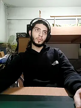 Snapshot of kleineid77 chatting on 01-03-25, 11:33 kleineid77 online show from 01-03-25, 11:33