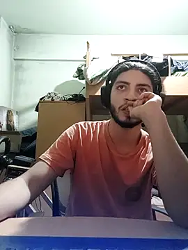 Snapshot of kleineid77 chatting on 11-04-25, 07:28 kleineid77 online show from 11-04-25, 07:28