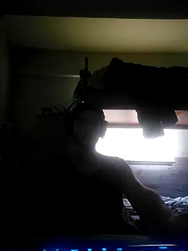 Snapshot of kleineid77 chatting on 09-19-25, 11:58 kleineid77 online show from 09-19-25, 11:58