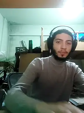 Snapshot of kleineid77 chatting on 01-14-25, 03:57 kleineid77 online show from 01-14-25, 03:57