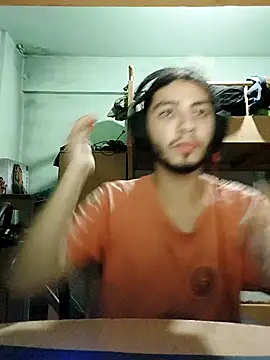 Snapshot of kleineid77 chatting on 10-28-25, 09:58 kleineid77 online show from 10-28-25, 09:58