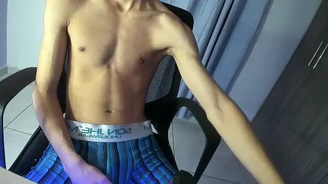 isaaclatino online show from 09-27-25, 02:39