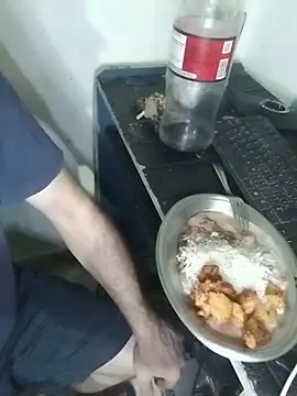 pikalindaxx online show from 02-25-26, 03:56