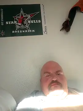 fickmonster2024 online show from 03-20-25, 07:58