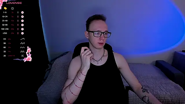 Alex silents online show from 09-24-25, 01:06