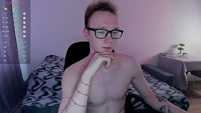 Alex silents online show from 02-24-25, 10:04