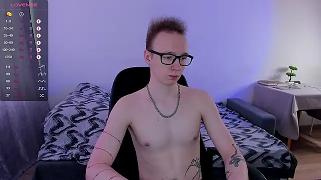 Alex silents online show from 02-17-25, 10:40