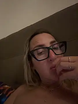 casalinga88 online show from 09-12-25, 10:31