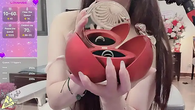 Berrysweet 68 online show from 03-08-26, 02:09