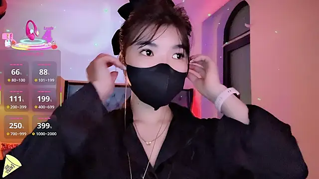 Berrysweet 68 online show from 09-29-25, 02:23