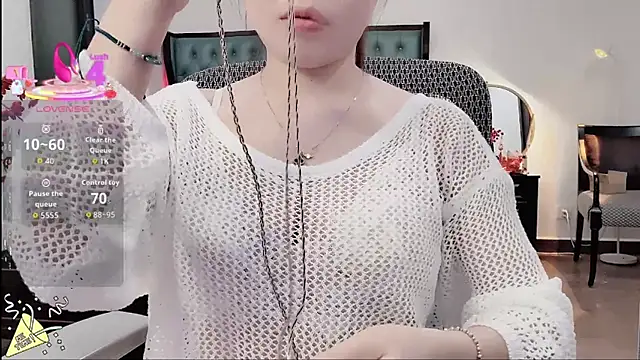 Berrysweet 68 online show from 01-13-26, 02:21