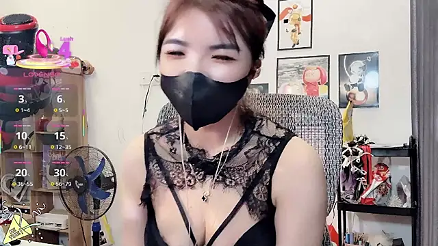 Berrysweet 68 online show from 09-19-25, 06:56
