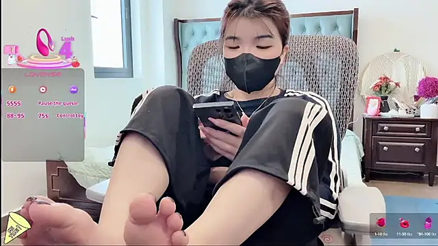 Berrysweet 68 online show from 11-06-25, 02:37