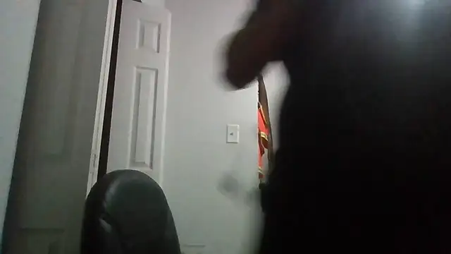 tankedqual4046 online show from 10-13-25, 11:16