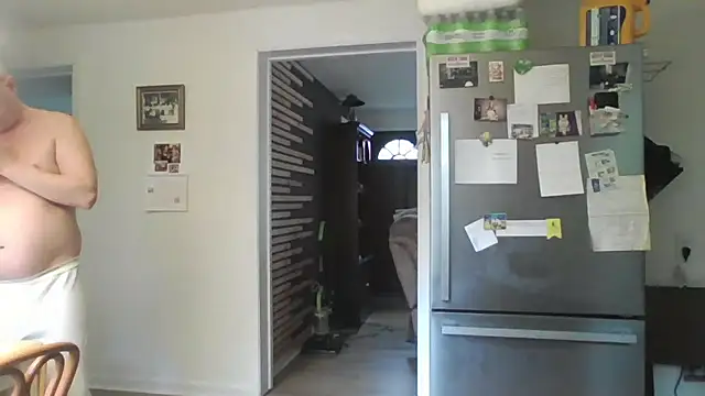 Snapshot of keiferkriss chatting on 10-28-25, 05:23 keiferkriss online show from 10-28-25, 05:23