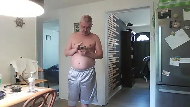 Snapshot of keiferkriss chatting on 09-15-25, 05:57 keiferkriss online show from 09-15-25, 05:57