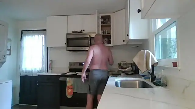 Snapshot of keiferkriss chatting on 10-12-25, 05:25 keiferkriss online show from 10-12-25, 05:25