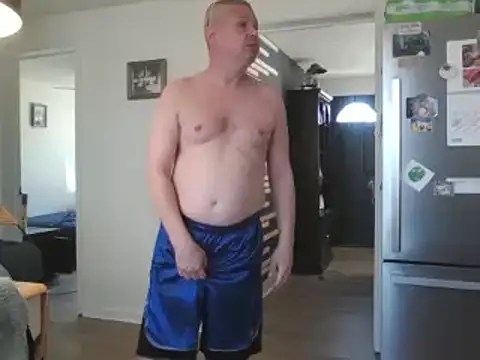 Snapshot of keiferkriss chatting on 03-22-25, 06:14 keiferkriss online show from 03-22-25, 06:14