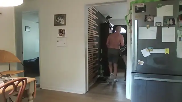 Snapshot of keiferkriss chatting on 10-11-25, 05:14 keiferkriss online show from 10-11-25, 05:14