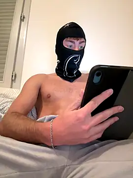 pablito19695 online show from 11-06-25, 11:03