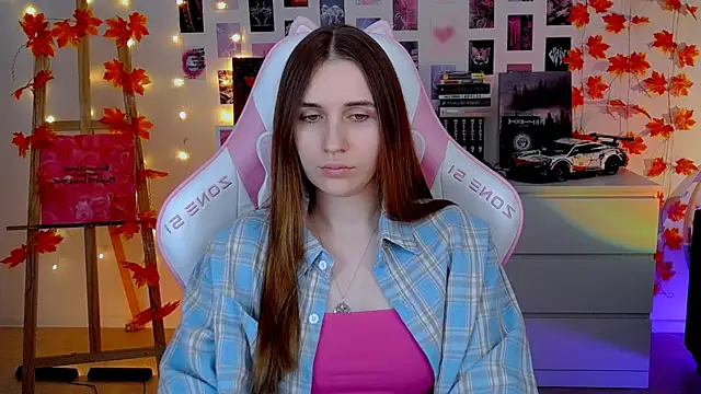 Snapshot of AliceCharmy chatting on 11-09-25, 07:56 AliceCharmy online show from 11-09-25, 07:56