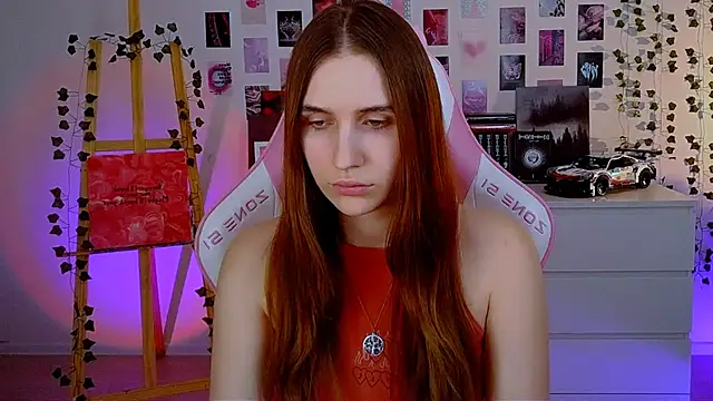 Snapshot of AliceCharmy chatting on 03-19-25, 09:16 AliceCharmy online show from 03-19-25, 09:16