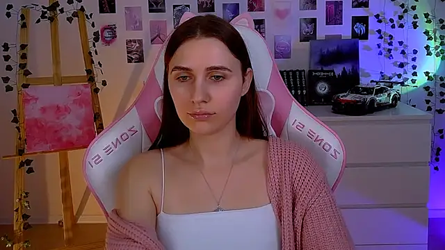 Snapshot of AliceCharmy chatting on 01-30-25, 01:20 AliceCharmy online show from 01-30-25, 01:20