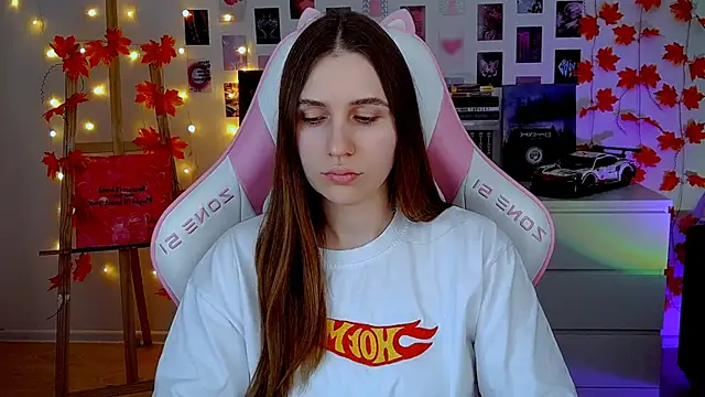 Snapshot of AliceCharmy chatting on 11-29-25, 07:19 AliceCharmy online show from 11-29-25, 07:19