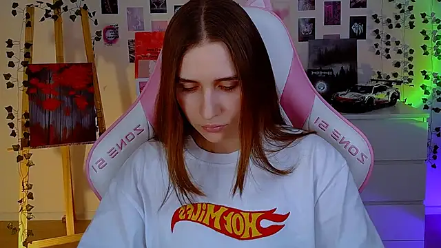 Snapshot of AliceCharmy chatting on 02-20-25, 08:47 AliceCharmy online show from 02-20-25, 08:47