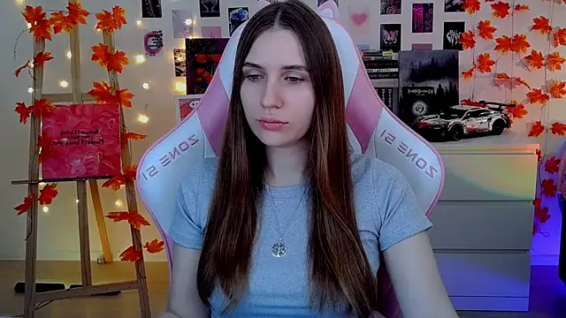 Snapshot of AliceCharmy chatting on 11-16-25, 07:13 AliceCharmy online show from 11-16-25, 07:13