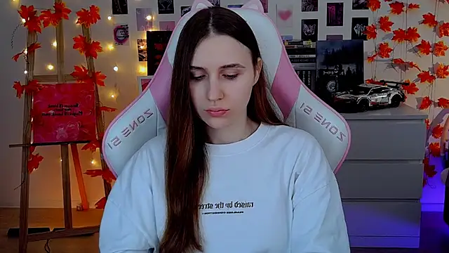 Snapshot of AliceCharmy chatting on 11-23-25, 07:29 AliceCharmy online show from 11-23-25, 07:29