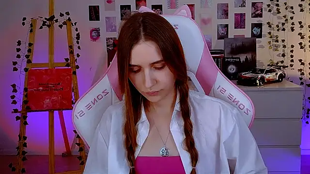 Snapshot of AliceCharmy chatting on 03-21-25, 04:51 AliceCharmy online show from 03-21-25, 04:51