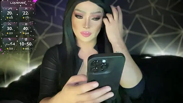 myfruitisswelling online show from 11-15-25, 03:54