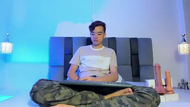 bunny maxi online show from 10-15-25, 12:35