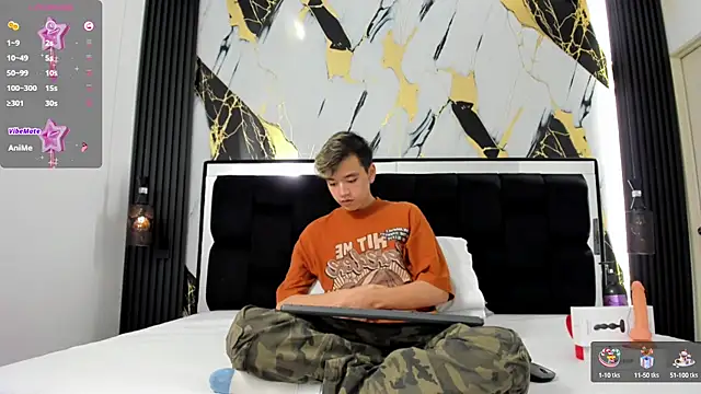 bunny maxi online show from 03-15-25, 12:34