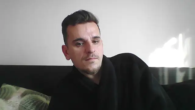 Huge cock22cm online show from 03-10-25, 01:43
