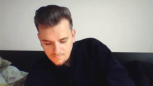 Huge cock22cm online show from 10-27-25, 06:03