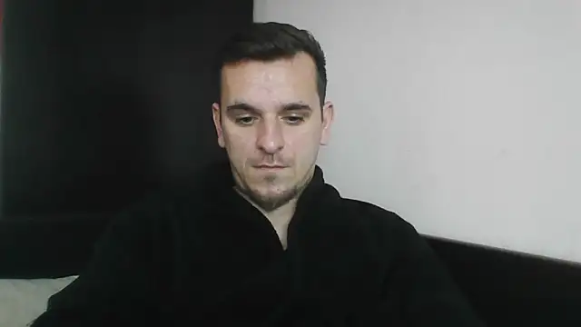 Huge cock22cm online show from 02-15-25, 11:28