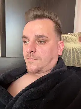 Huge cock22cm online show from 03-04-26, 12:02