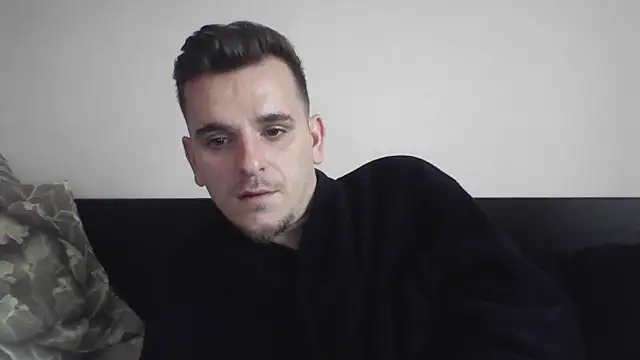 Huge cock22cm online show from 03-03-25, 01:34