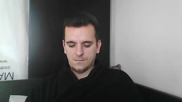 Huge cock22cm online show from 02-25-25, 12:05