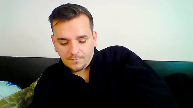 Huge cock22cm online show from 12-16-25, 08:18