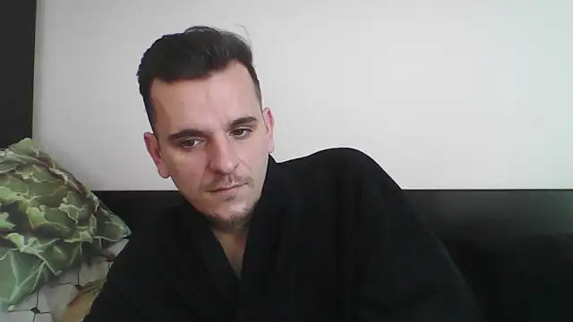 Huge cock22cm online show from 03-08-25, 07:27