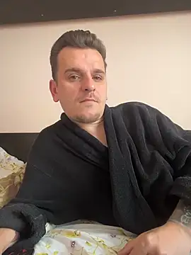 Huge cock22cm online show from 03-22-26, 09:55